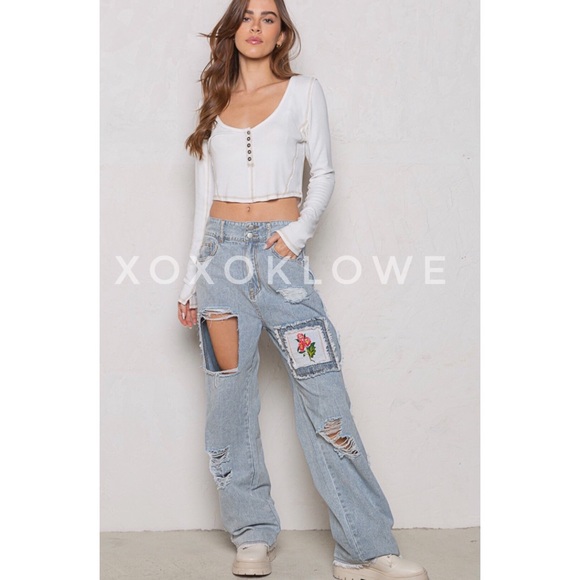POL Retro 90s Distressed Relaxed Fit Jeans Patches Cutouts - Picture 9 of 16